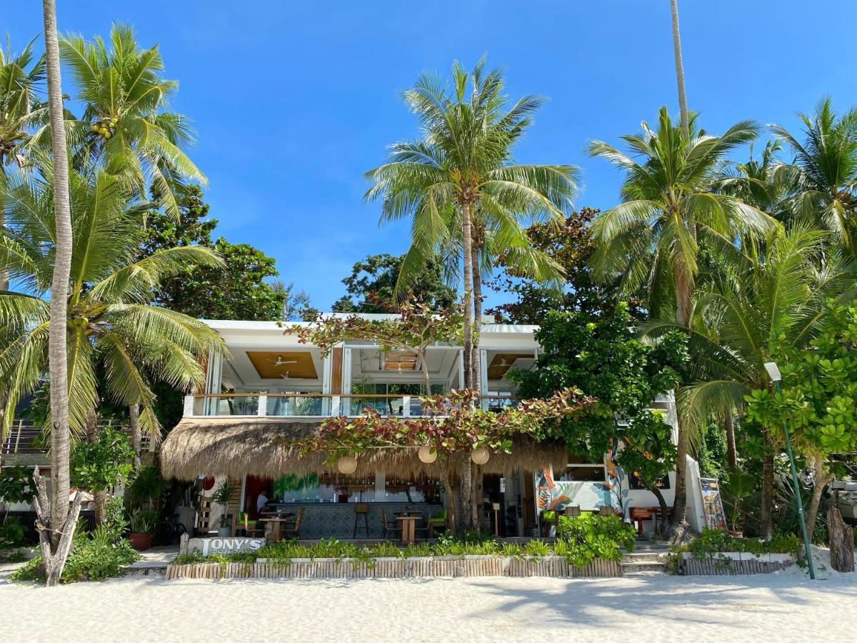 Jony's 3* Balabag (Boracay)